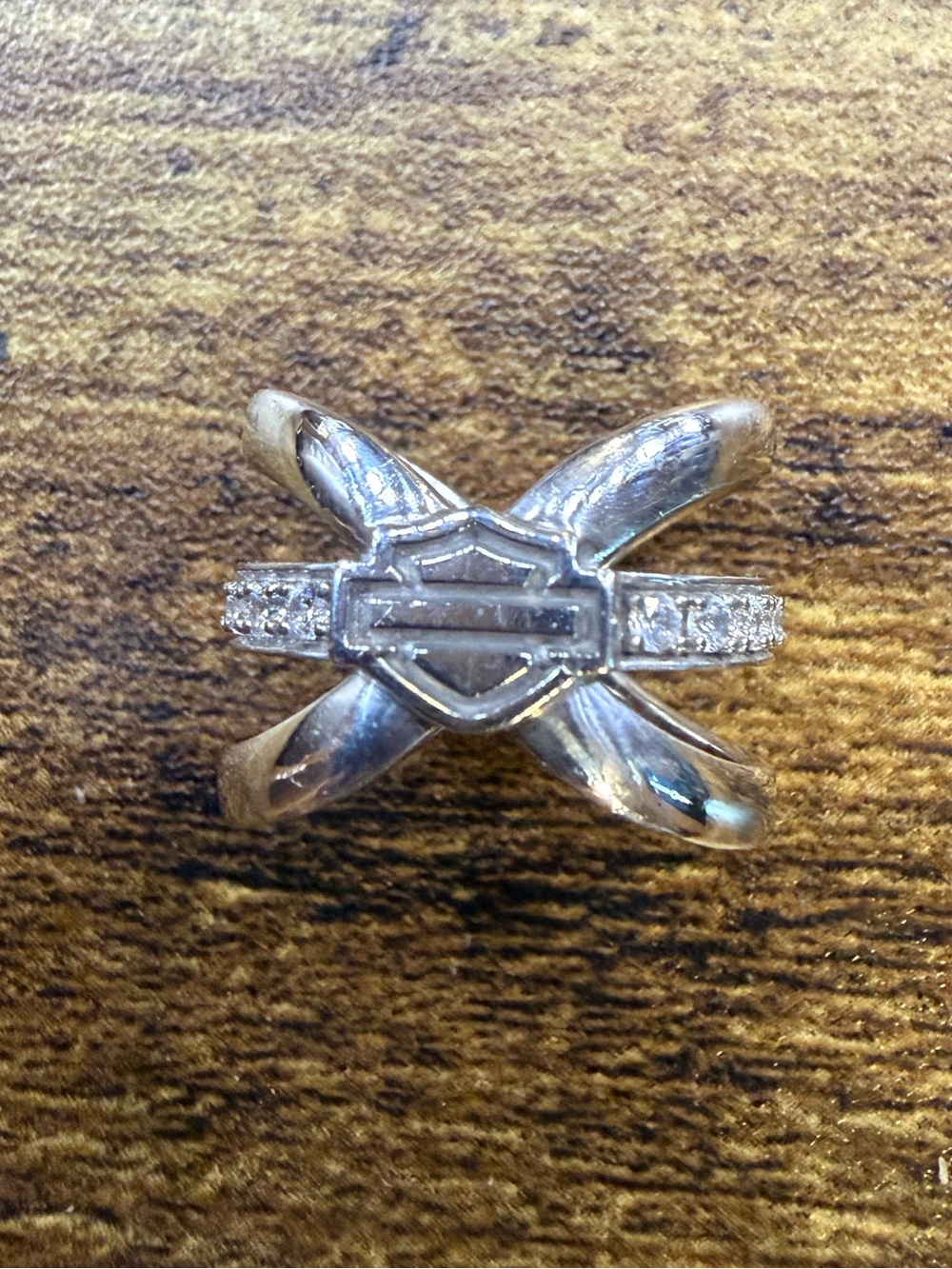 Sz 7 Silver Emblem Triple-Band Women's Ring